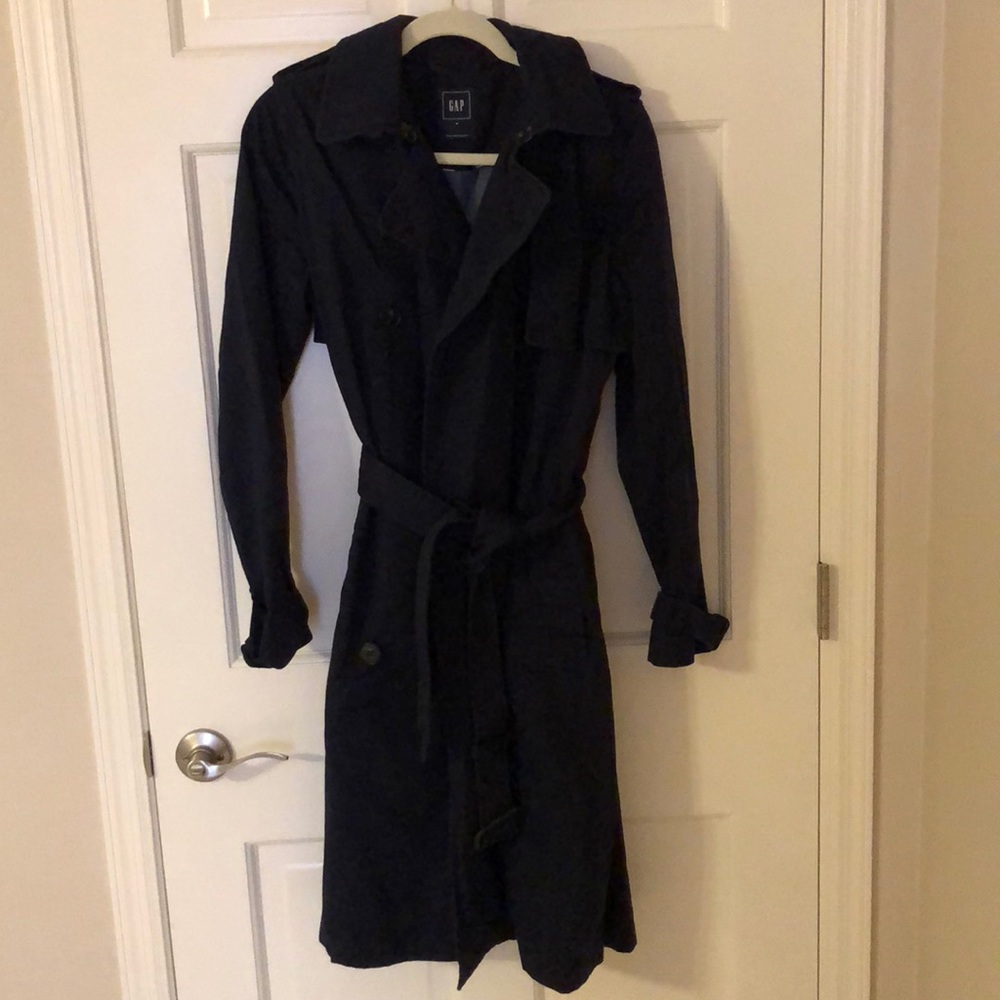 Long navy blue GAP trench coat - size M